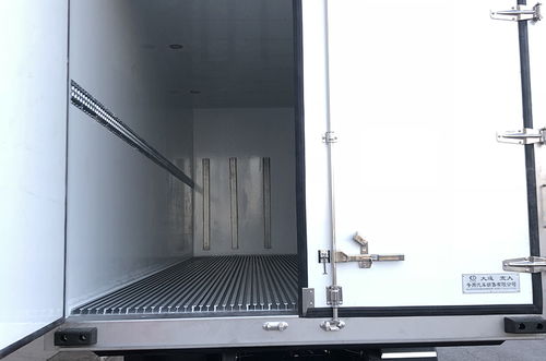 專注中小企業(yè)網(wǎng)絡(luò)營銷，九宮格助力寬大專用汽車車廂公司駛?cè)牖ヂ?lián)網(wǎng)快車道